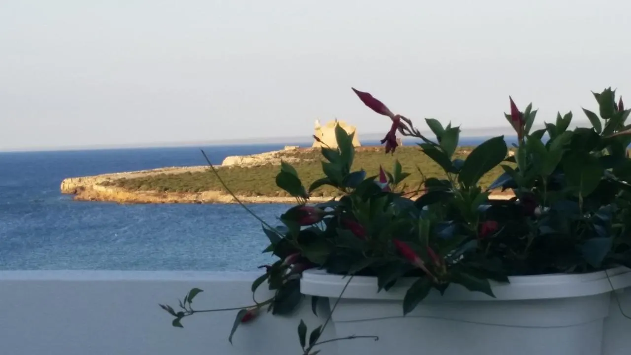 Apartments TERRAZZA DEI DUE MARI Portopalo Di Capo Passero