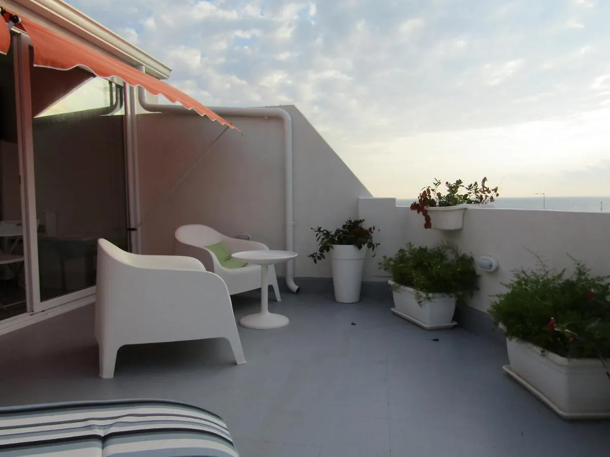 Apartments Terrazza Dei Due Mari Portopalo Di Capo Passero