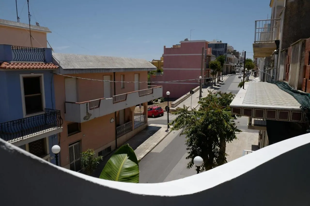 Apartments Terrazza Dei Due Mari Portopalo Di Capo Passero 意大利